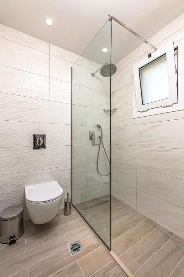 Breeze Luxury Rooms Laganas Esterno foto
